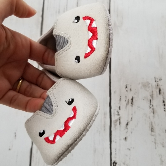 Baby shark shoes - Picture 4 of 5